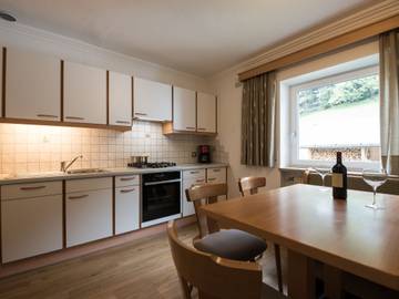 Vakantieappartement voor 6 Personen in Santa Cristina Gherdëina, Westelijke Dolomieten, Afbeelding 3