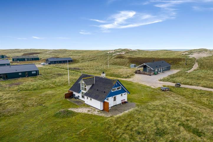 Ferieudlejning for 6 personer, med balkon i Vrist