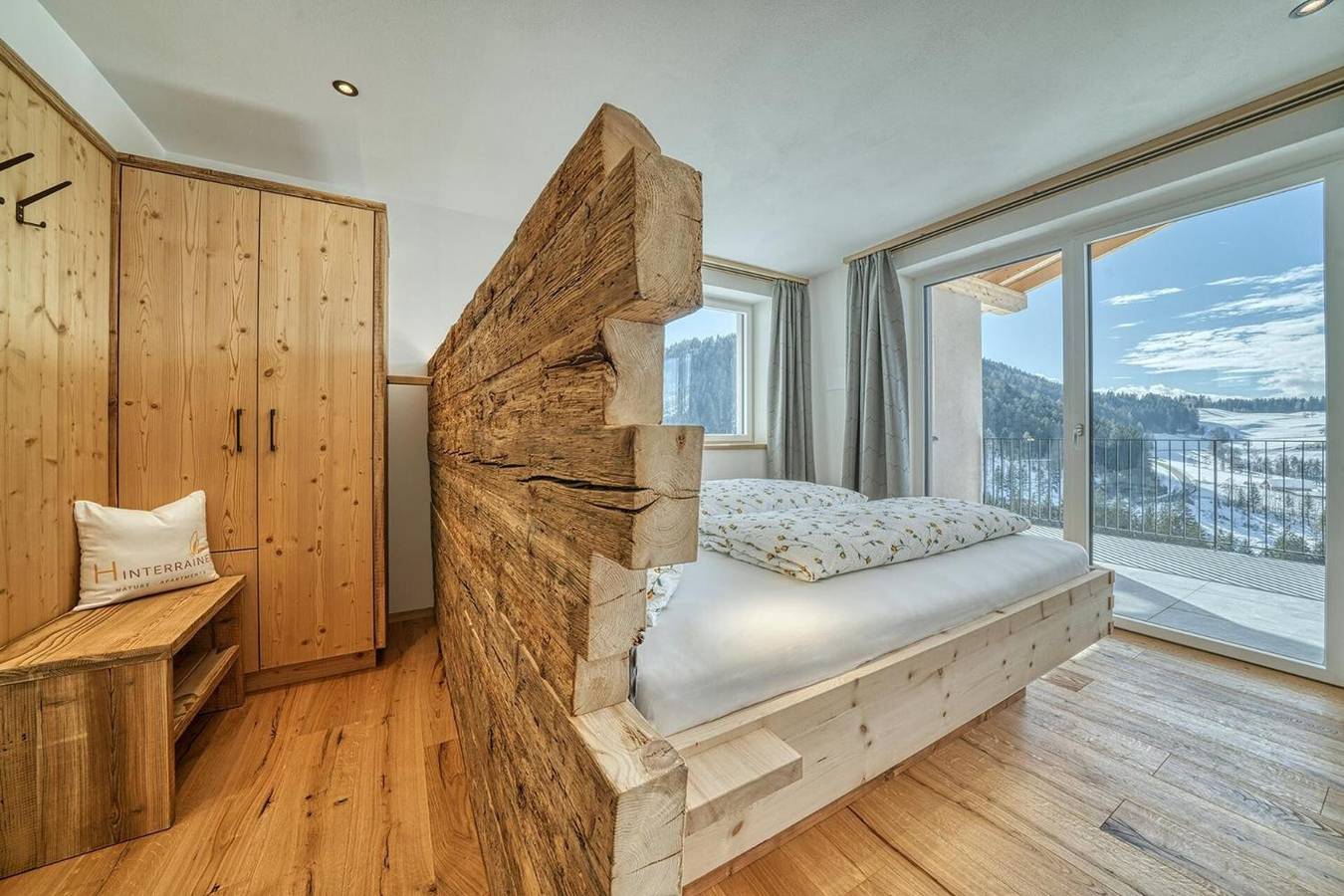 Ganze Wohnung, Apartment 'Hinterrainerhof - Lodge Apis' mit Bergblick, Gemeinschaftsgarten und Wlan in Hafling, Sarntaler Alpen