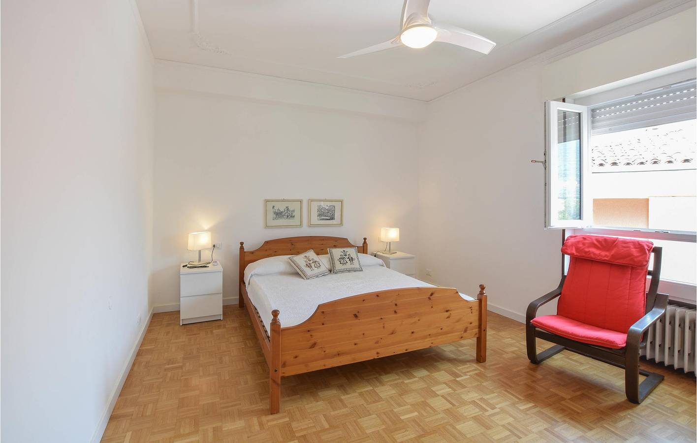 Apartamento vacacional entero, Apartamento junto al lago con terraza y aparcamiento in Saló, Montañas Garda