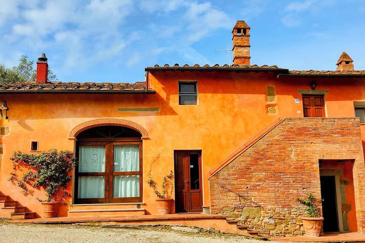 Location de vacances pour 12 personnes, avec Jardin à Lastra a Signa