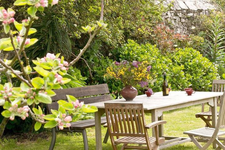 Chambre d’hôte pour 2 personnes, avec Terrasse et Jardin à Cléden-Cap-Sizun