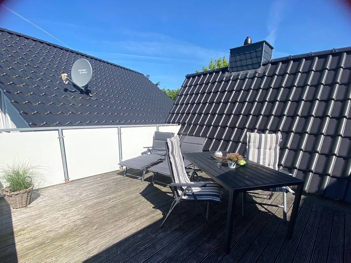 Gemütliche Balkonwohnung mit Küche, nur wenige Schritte vom Strand „Watt’n Insel“ entfernt! in Büsum, Kreis Dithmarschen