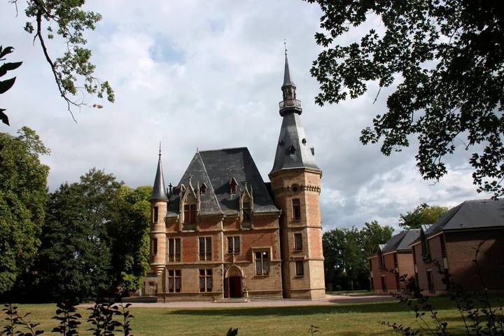Hôtel pour 2 personnes, avec jardin, animaux acceptés dans Cosne-d'Allier - 3