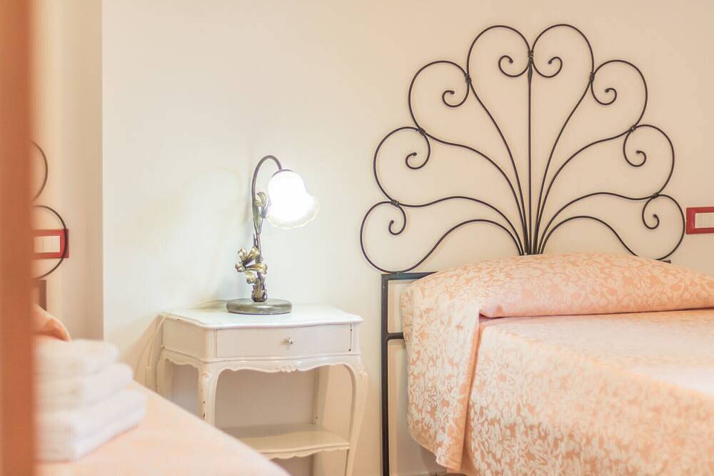 Alloggio Turistico Titti in Bolsena, Lago di Bolsena