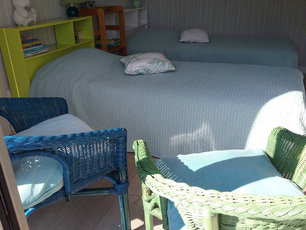 Chambres d'hôtes les Hiboux - Chambre lits simples in Cluny, Région de Mâcon