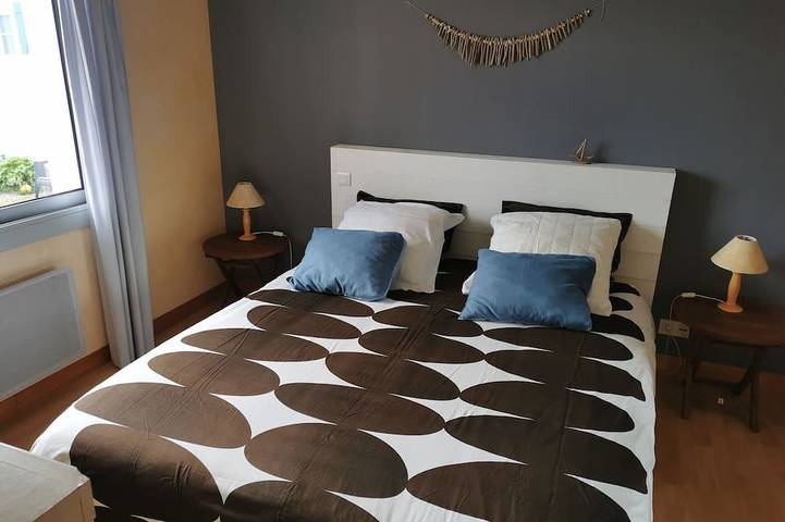 Location de vacances pour 8 personnes, avec terrasse et jardin à Le Fenouiller - 2