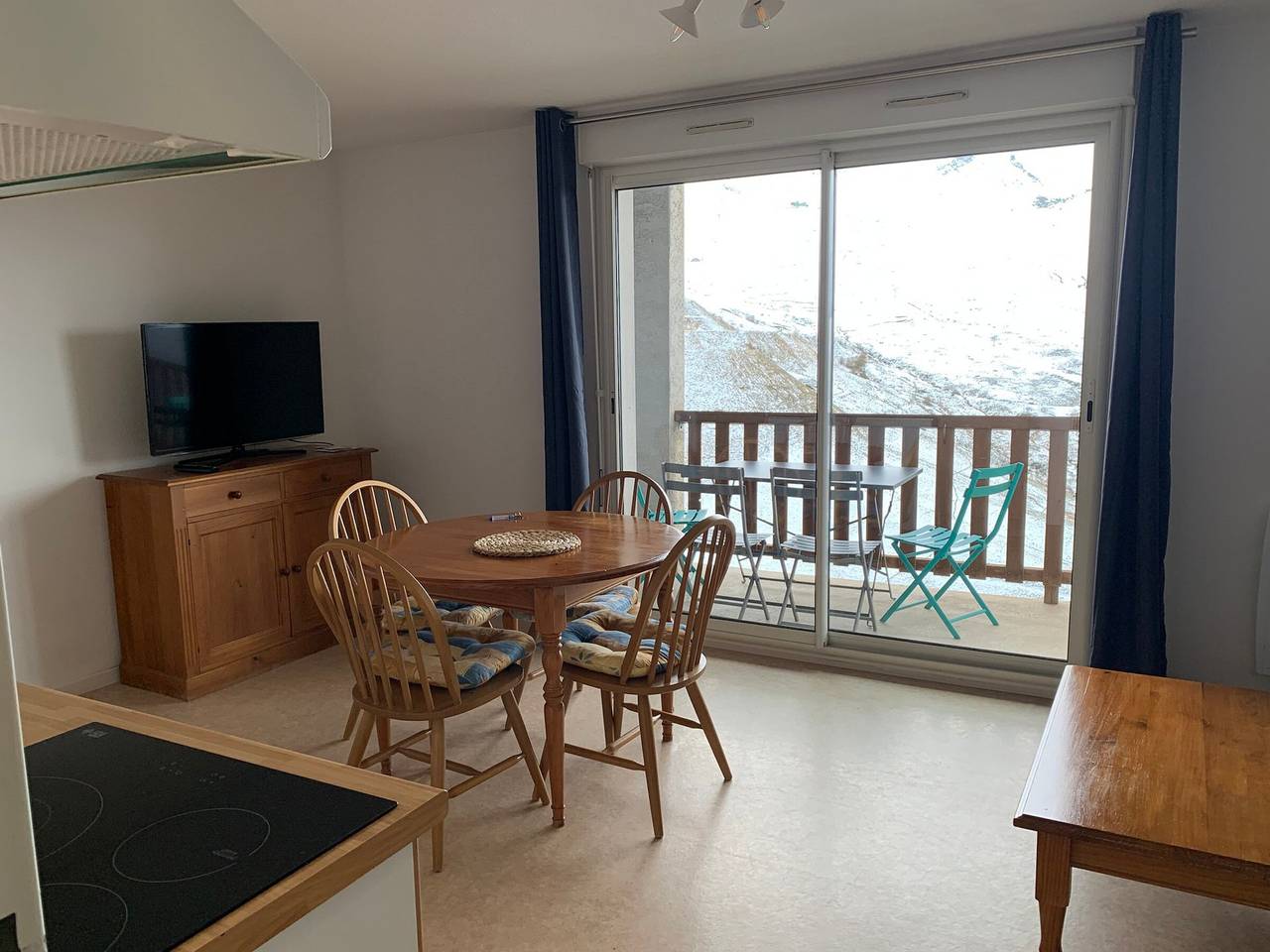 Ganzes Studio, Studio für 4 mit Balkon, 400m von den Pisten, kostenloser Shuttle, Spassio inklusive in Peyragudes, Französische Pyrenäen