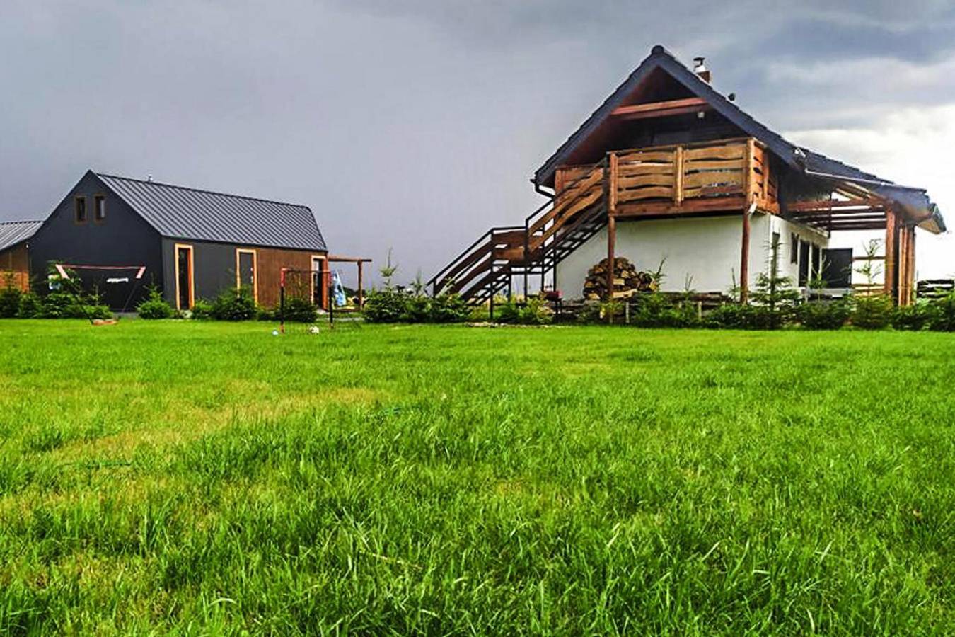 Chalet à Jezierzany près du lac Wicko & plage in Jezierzany, Powiat de Sławno