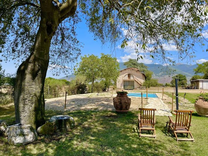 Agriturismo per 8 persone, con Balcone/Terrazza e Giardino nonché Panorama a Spoleto