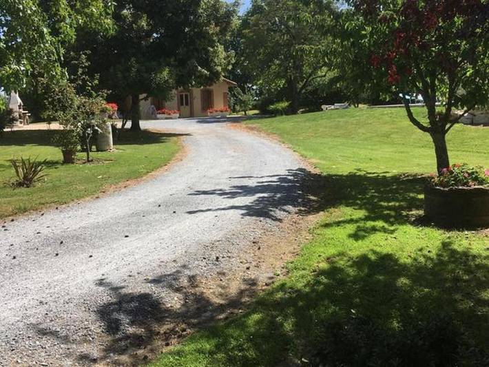 Location de vacances pour 4 personnes, avec piscine et jardin, animaux acceptés à Eauze - 2
