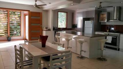 Holiday Home for 8 People in Trinity Beach, Cairns, Photo 4
