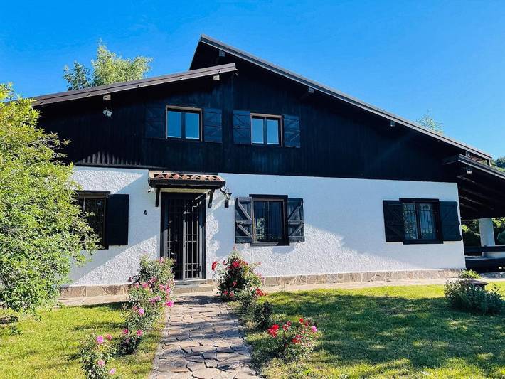 Villa per 8 persone, con Terrazza e Giardino nonché Piscina e Sauna a Tremosine