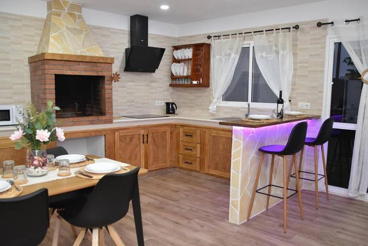 Apartamento de vacaciones para 2 personas, con terraza y vistas - 1