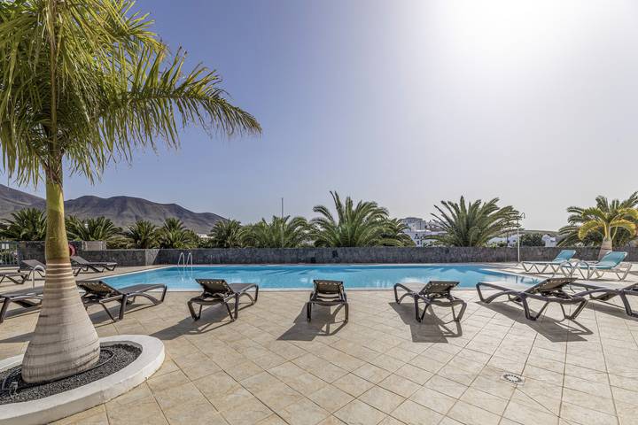 Casa vacanza per 4 persone, con piscina e terrazza in San Marcial del Rubicon