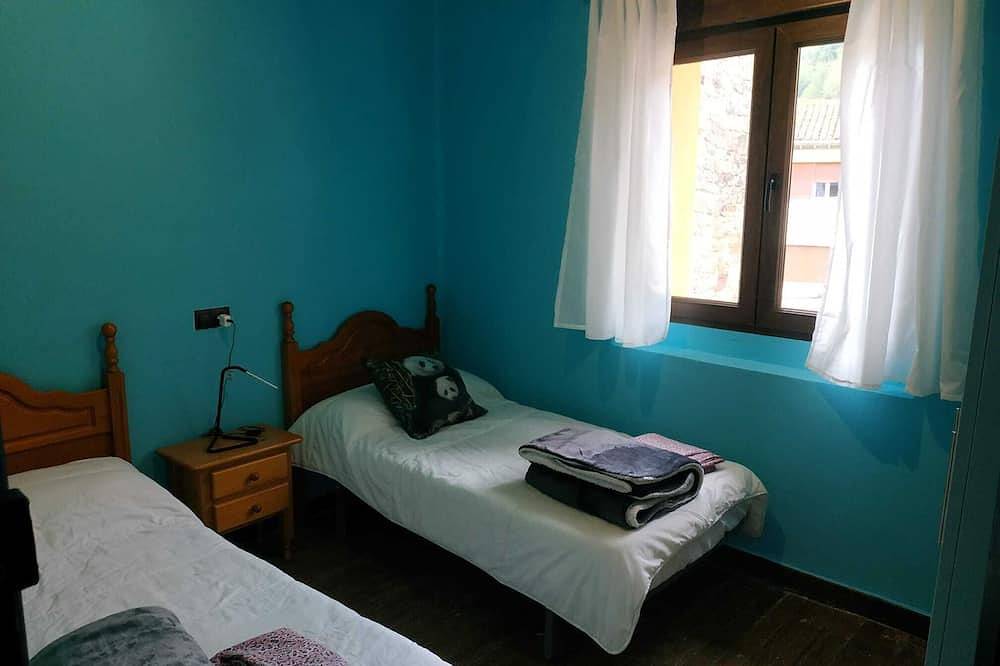 Ganze Wohnung, Rural Apartment Asturias in Belmonte de Miranda, Cordillera Cantábrica