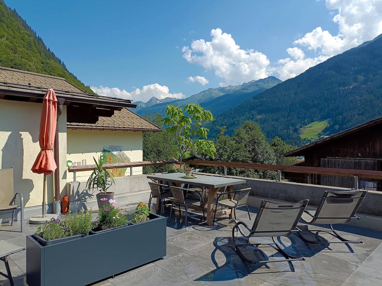 Ganze Ferienwohnung, Frohe Aussicht Appartment/1 Schlafraum/Dusche, Wc in Sankt Gallenkirch, Verwall