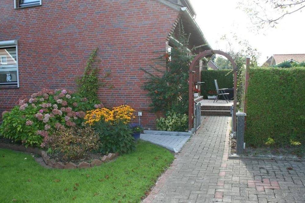 Ganze Wohnung, Ferienwohnung Möbius - Appartement/Fewo, Dusche, Wc in Burhave, Butjadingen
