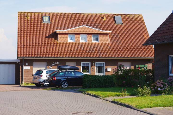 Ferienhaus für 3 Personen, mit Balkon und Garten in Neuharlingersiel - 2