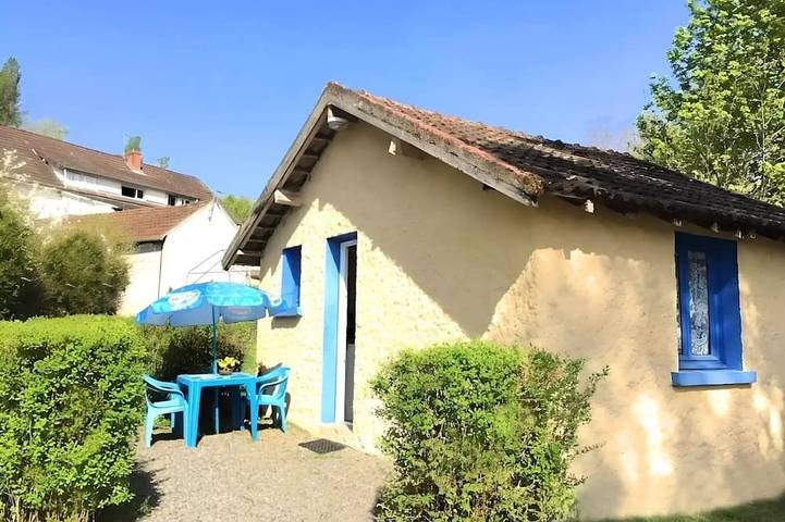 Villa pour 2 personnes, avec piscine et terrasse - 1
