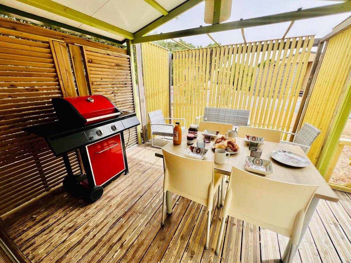 Two-Bedroom Chalet in Pianottoli-Caldarello, Arrondissement de Sartène