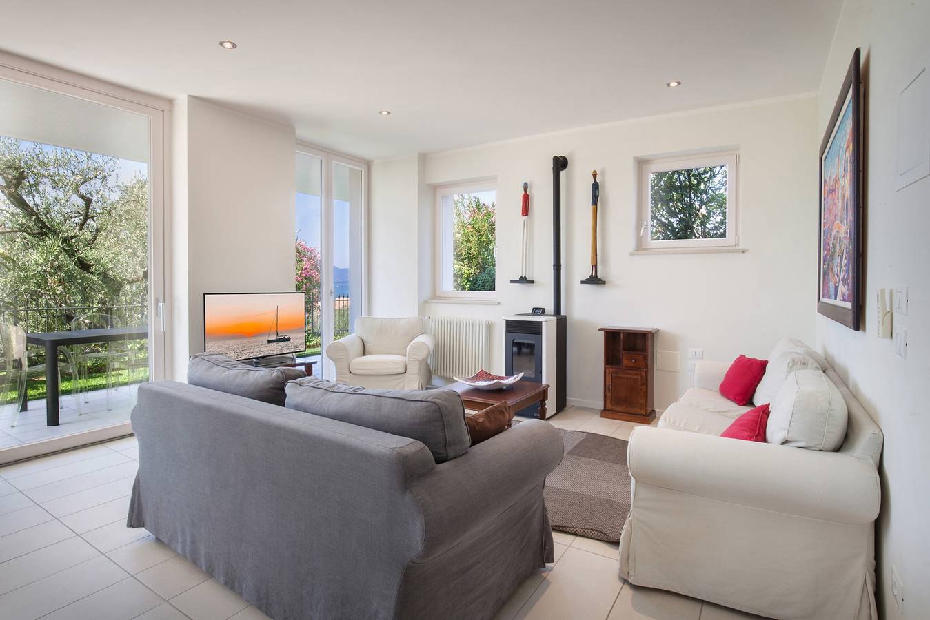Villa Lisi With Pool in Cisano, Bardolino
