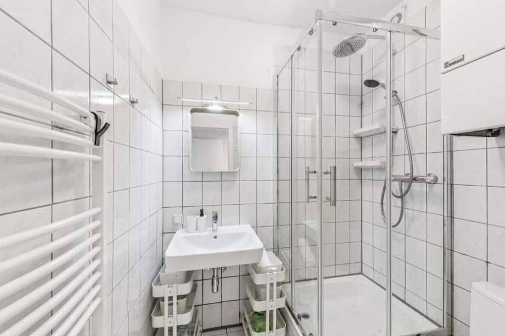 Ganze Wohnung, 4Bed Apartment with Parking in Kloster in Lehnin, Kloster Lehnin