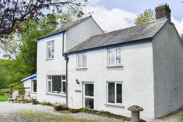 Cottage for 6 people, with garden, with pets in Lostwithiel