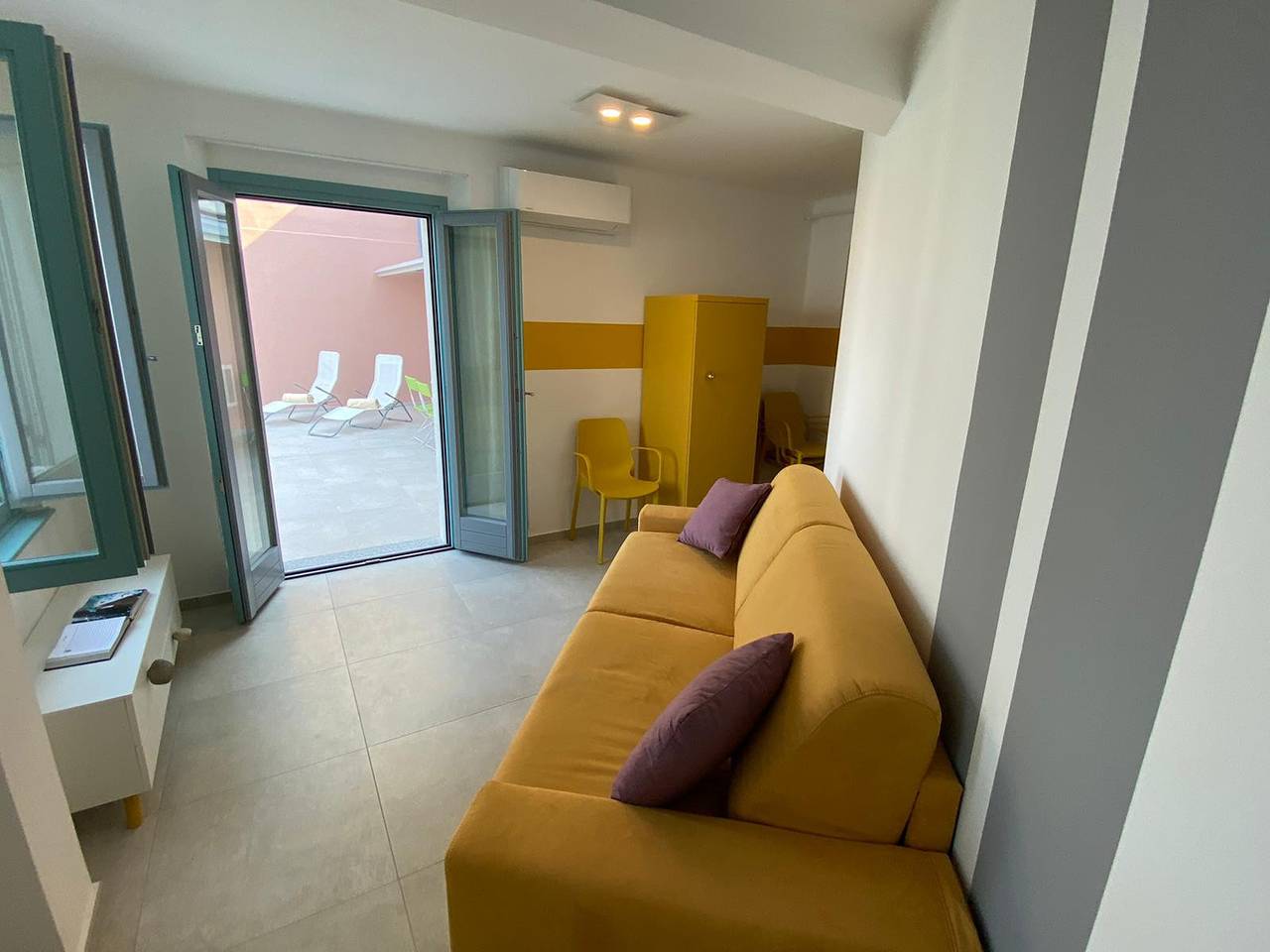 Ganze Wohnung, Stone apartment with lake view in Baveno in Baveno, Comune di Baveno