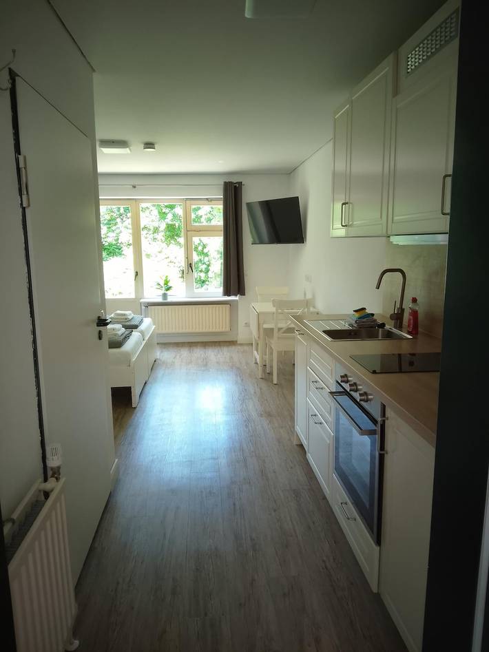 Ferienwohnung für 2 Personen, mit Terrasse und Whirlpool sowie Garten und Sauna, kinderfreundlich in Esgrus - 2