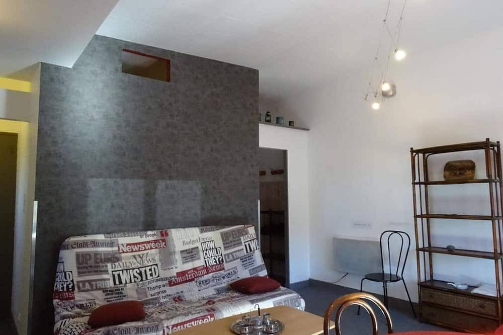 Appartement entier, Charmant Appartement 3 Pièces à Arette - 2 Chambres, Casiers à Skis, Parkings Gratuits in La Pierre Saint-Martin, Arette