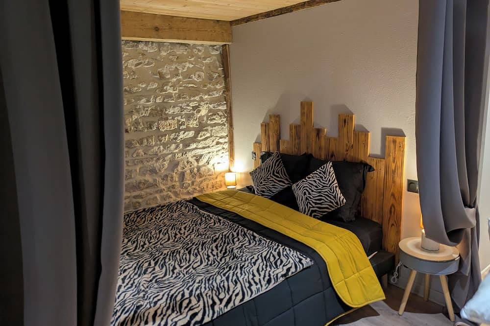 Entire apartment, La Darbella in Dole, Jura