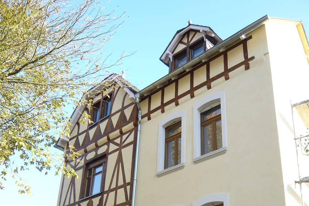 Ganze Wohnung, Attraktive Ferienwohnung mit Premium-Ausstattung in Limburg, Lahn-Taunus