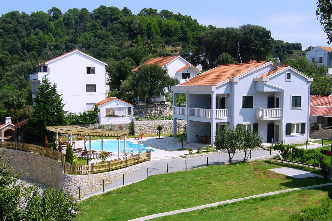 Ganze Wohnung, 1-Zimmer-Ferienwohnung mit Terrasse und Meerblick Kampor, Rab A-3214-d in Kampor, Rab