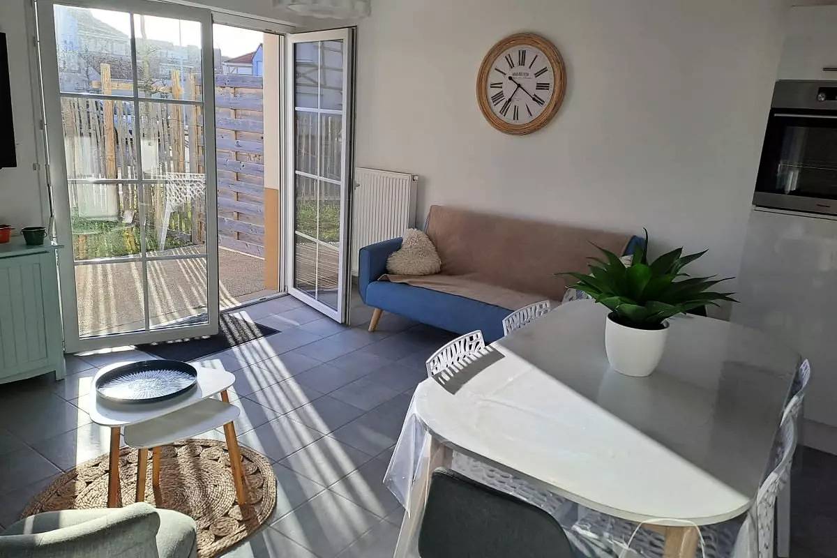 Casas " Villas para 6 Personas in Sainte Cécile Plage, Camiers