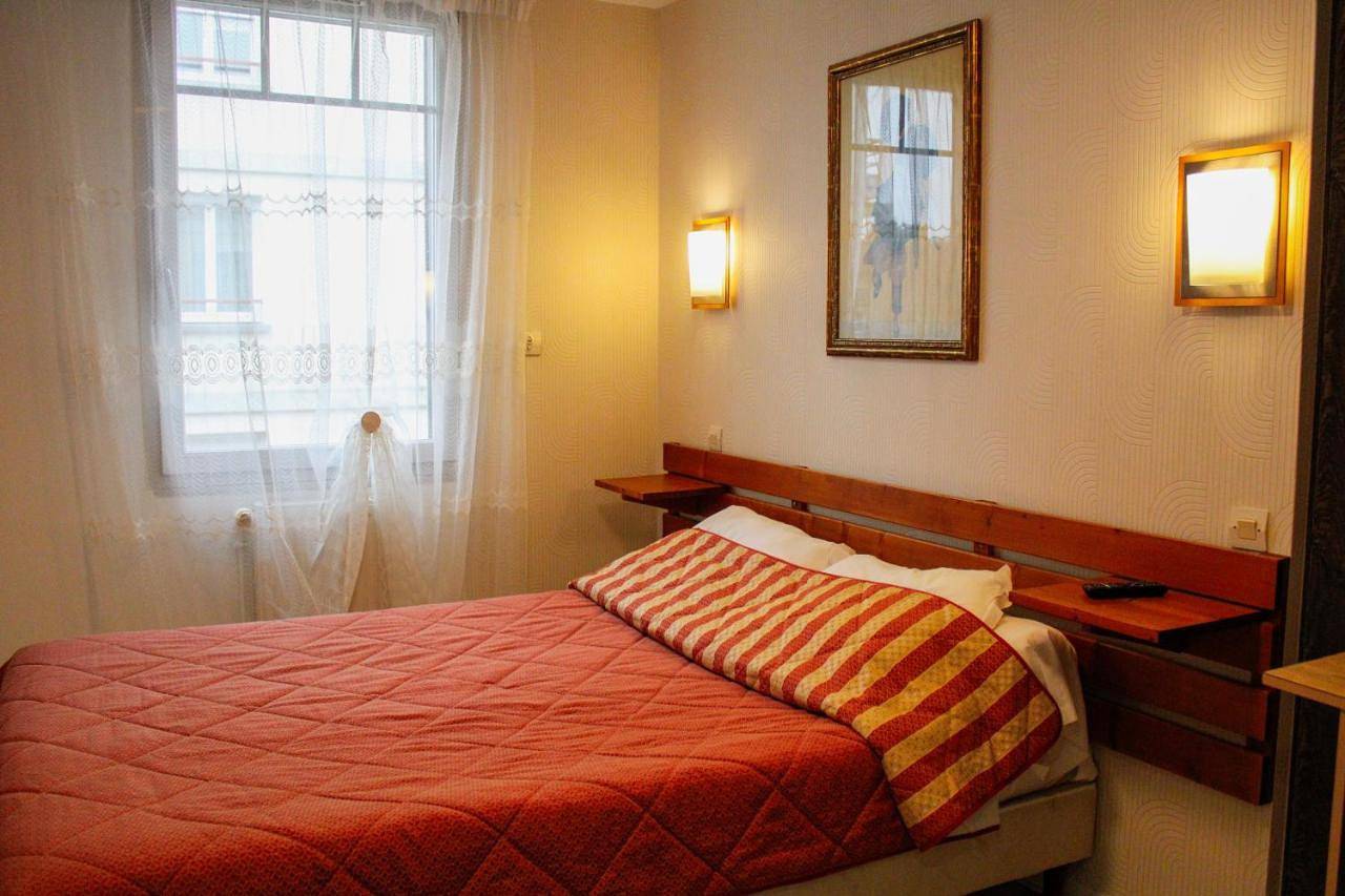 Double Room in Forges-les-Eaux, Région de Dieppe