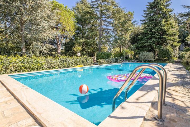 Trullo für 3 Personen, mit Pool und Balkon/Terrasse, mit Haustier in Italien - 2