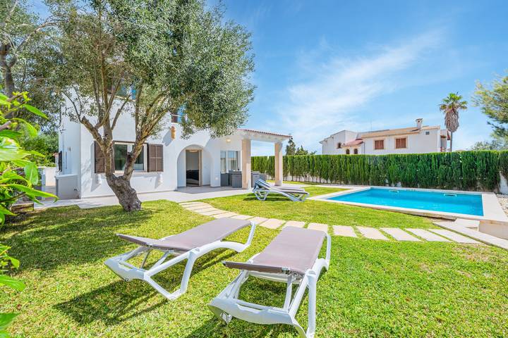 Casa de vacaciones para 6 personas, con Balcón y Jardín en Migjorn