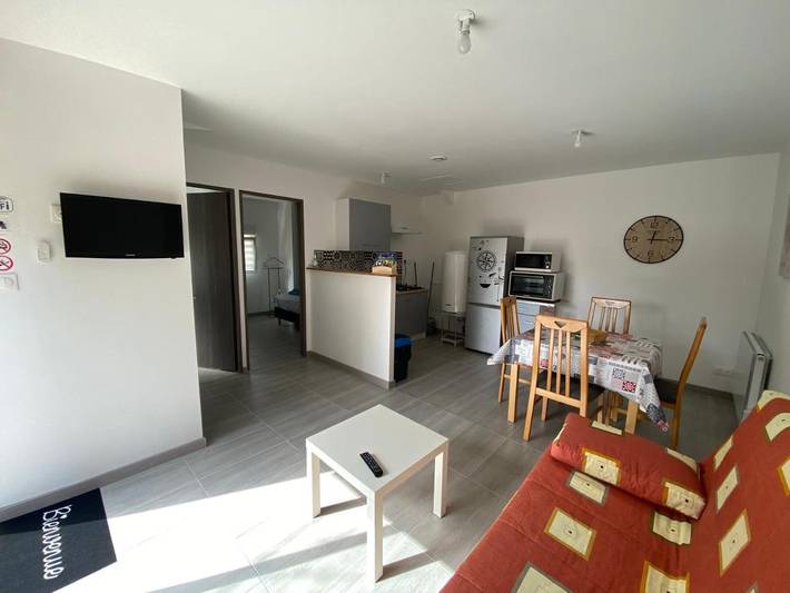 Gîte pour 2 personnes, avec jardin à Saint-Georges-de-Pointindoux - 3