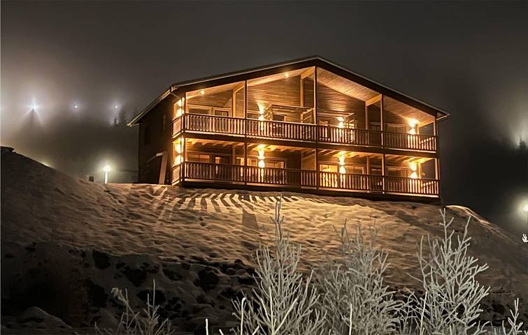 Ferienhaus für 10 Personen, mit Terrasse und Garten sowie Sauna in Mittelschweden