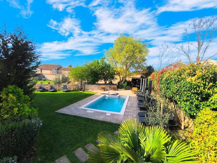 Maison d’hôte pour 2 personnes, avec jardin ainsi que vue et piscine à Bale (Croatie)