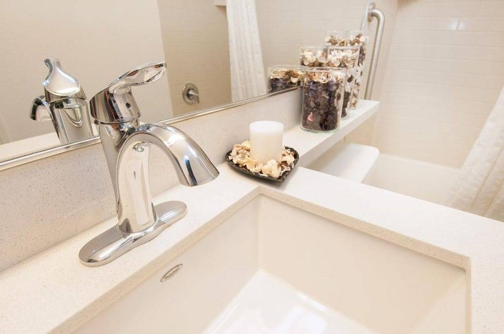 Vacation Day Is Always A Great Idea! Pets Allowed, Near Ponderosa Park in Garden Grove, Orange County