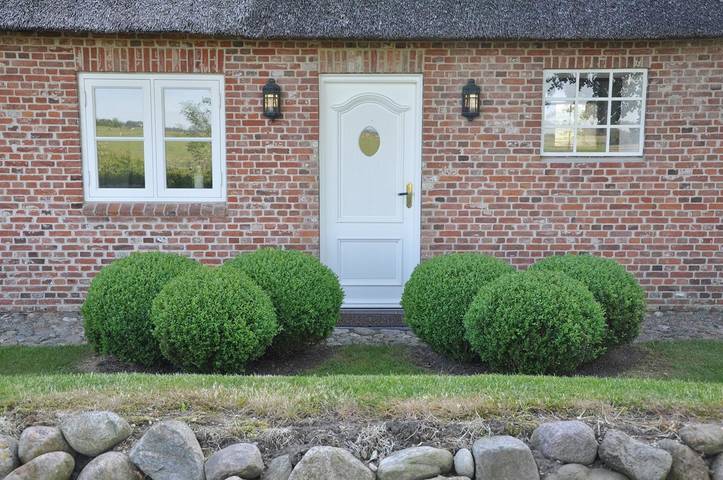 Ferienhaus für 3 Personen, mit Ausblick und Terrasse sowie Garten in Poppenbüll - 2