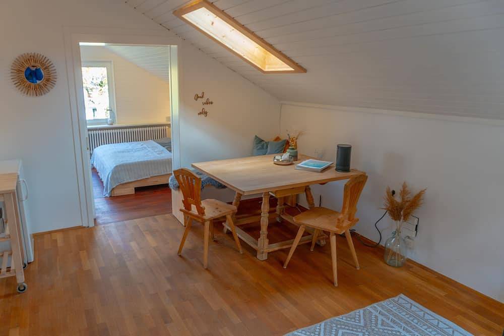 Ganze Wohnung, Quiet 2 room garden loft with terrace in Bad Tölz, Tölzer Land