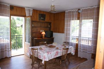 Appartement De Vacances pour 4 Personnes dans Le Grand-Bornand, Région d'Annecy, Photo 2