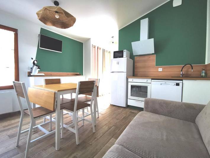 Apartament wakacyjny dla 4 osób, z ogród i taras w Saint-Hilaire-la-Palud