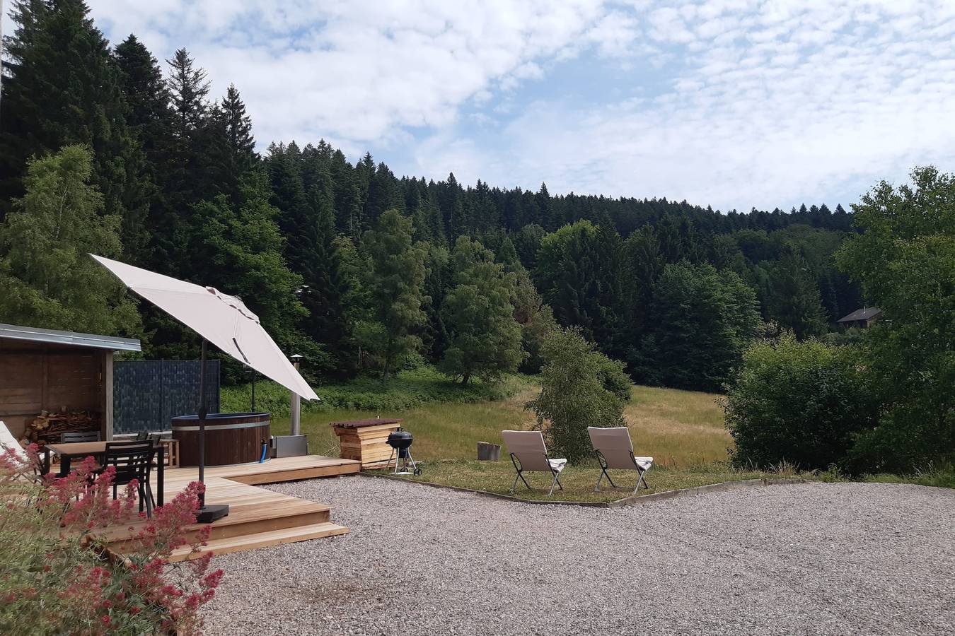 Appartement entier, ✨ Appartement Entre Bois et Montagnes – Bain nordique in Le Tholy, Région d'Épinal