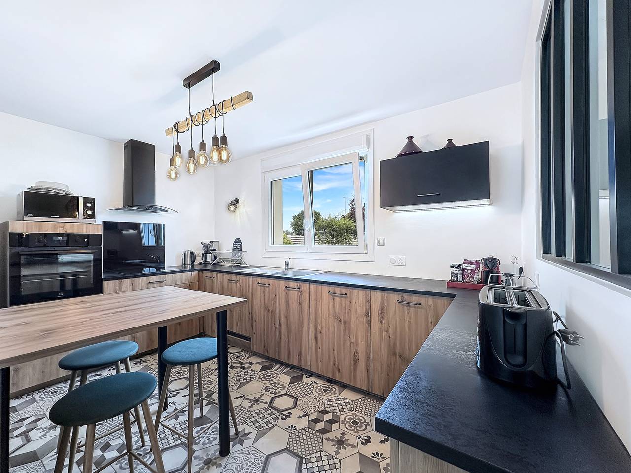 Jolie demeure, véranda et jardin pour 6 personnes in Plougastel-Daoulas, Brest und Umgebung