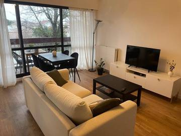 Gîte pour 2 personnes, avec balcon à Talence