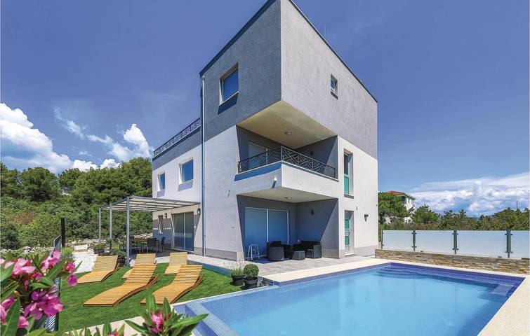 Holiday home for 12 people, with terrace and sauna - 1